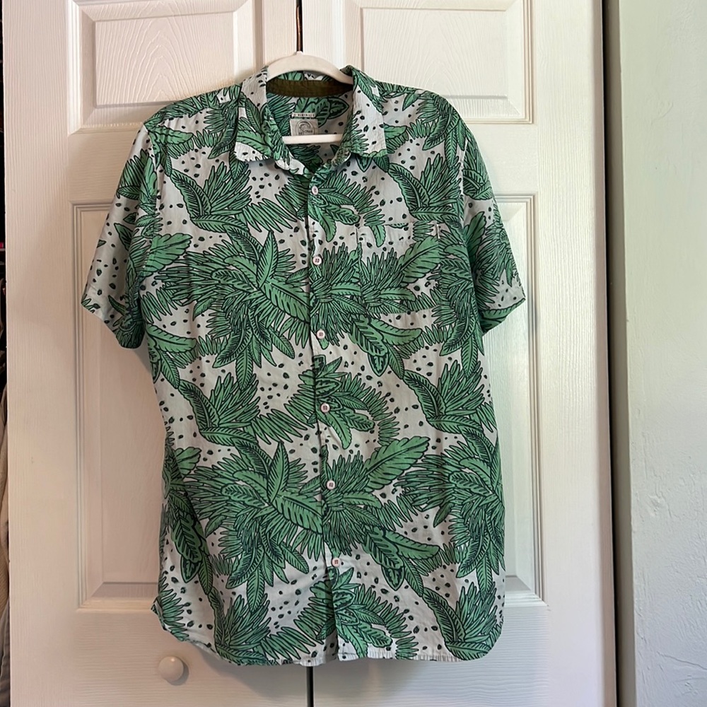 O’Neill tropical button down shirt